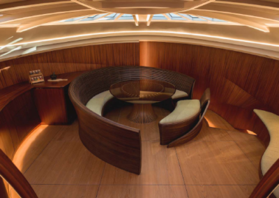 Spirit Yachts Spirit 111, Reino Unido
