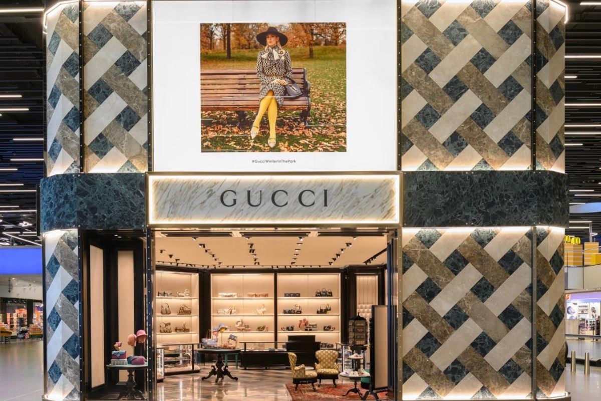 Gucci, Aeropuerto Schiphol