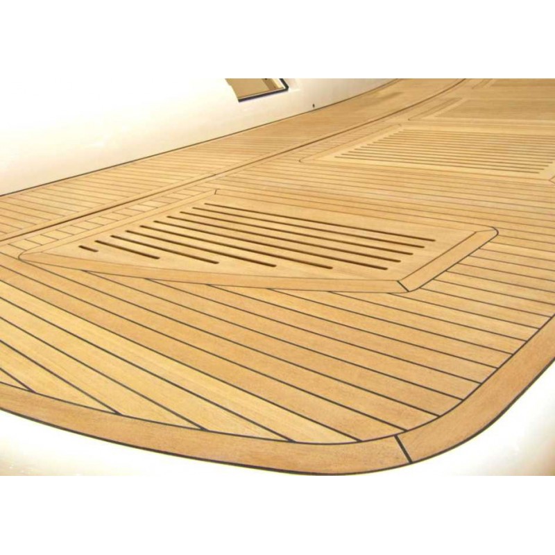 Fabricación de cubiertas de teca